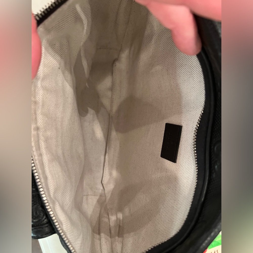 Barely Used Gucci Leather Embossed Belt Bag. - Picture 9 of 10